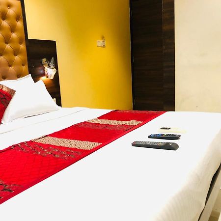 Hotel New Silver Elite Mumbai  Buitenkant foto