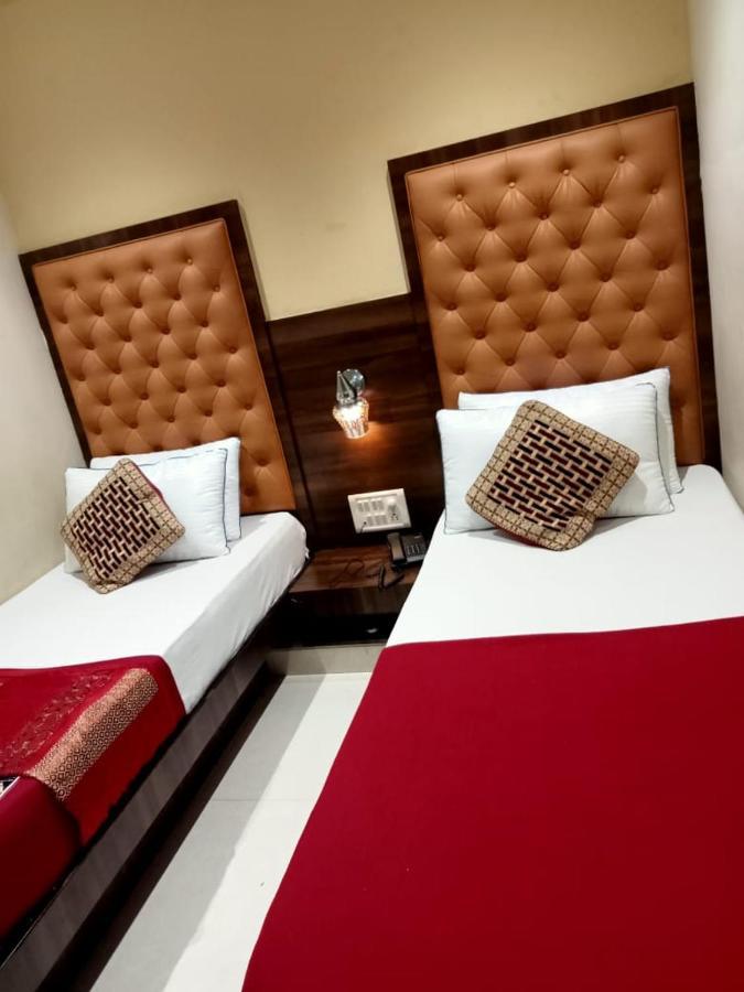 Hotel New Silver Elite Mumbai  Buitenkant foto