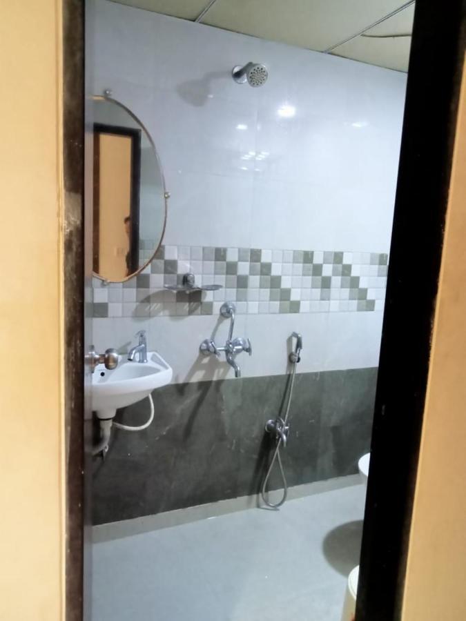 Hotel New Silver Elite Mumbai  Buitenkant foto