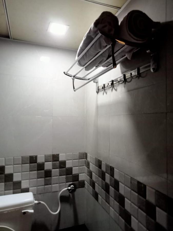 Hotel New Silver Elite Mumbai  Buitenkant foto