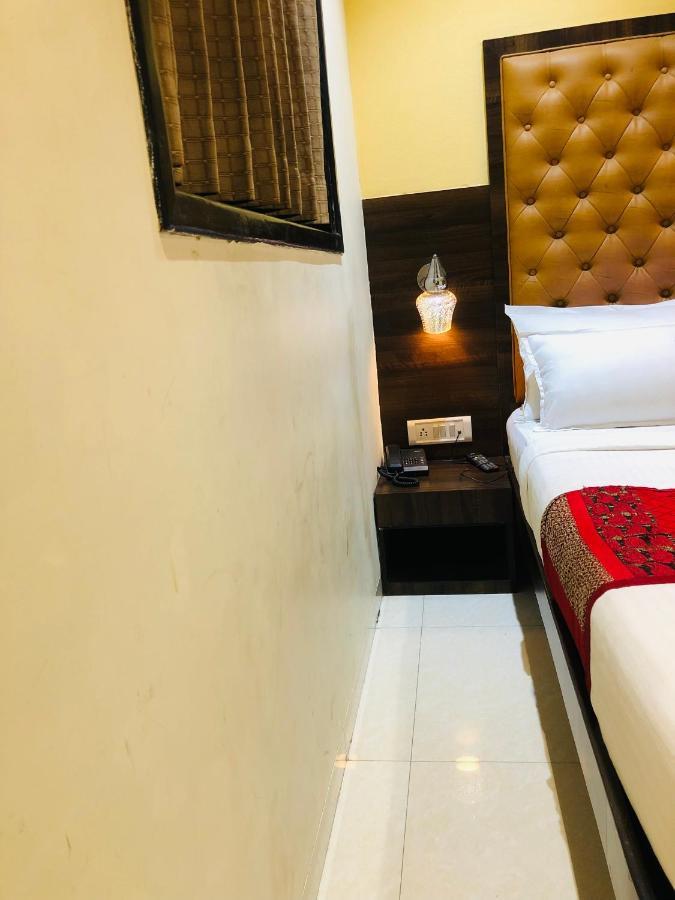 Hotel New Silver Elite Mumbai  Buitenkant foto